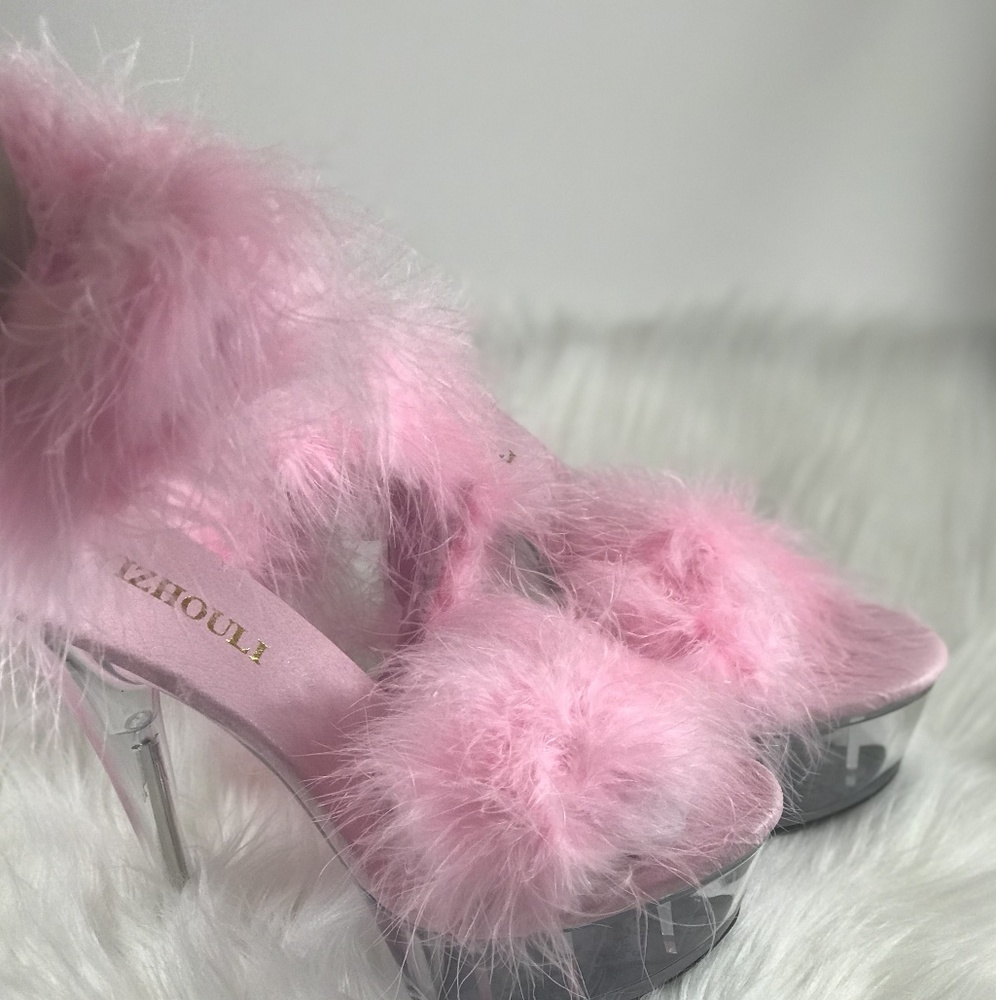 Kiki- high heel platform shoe